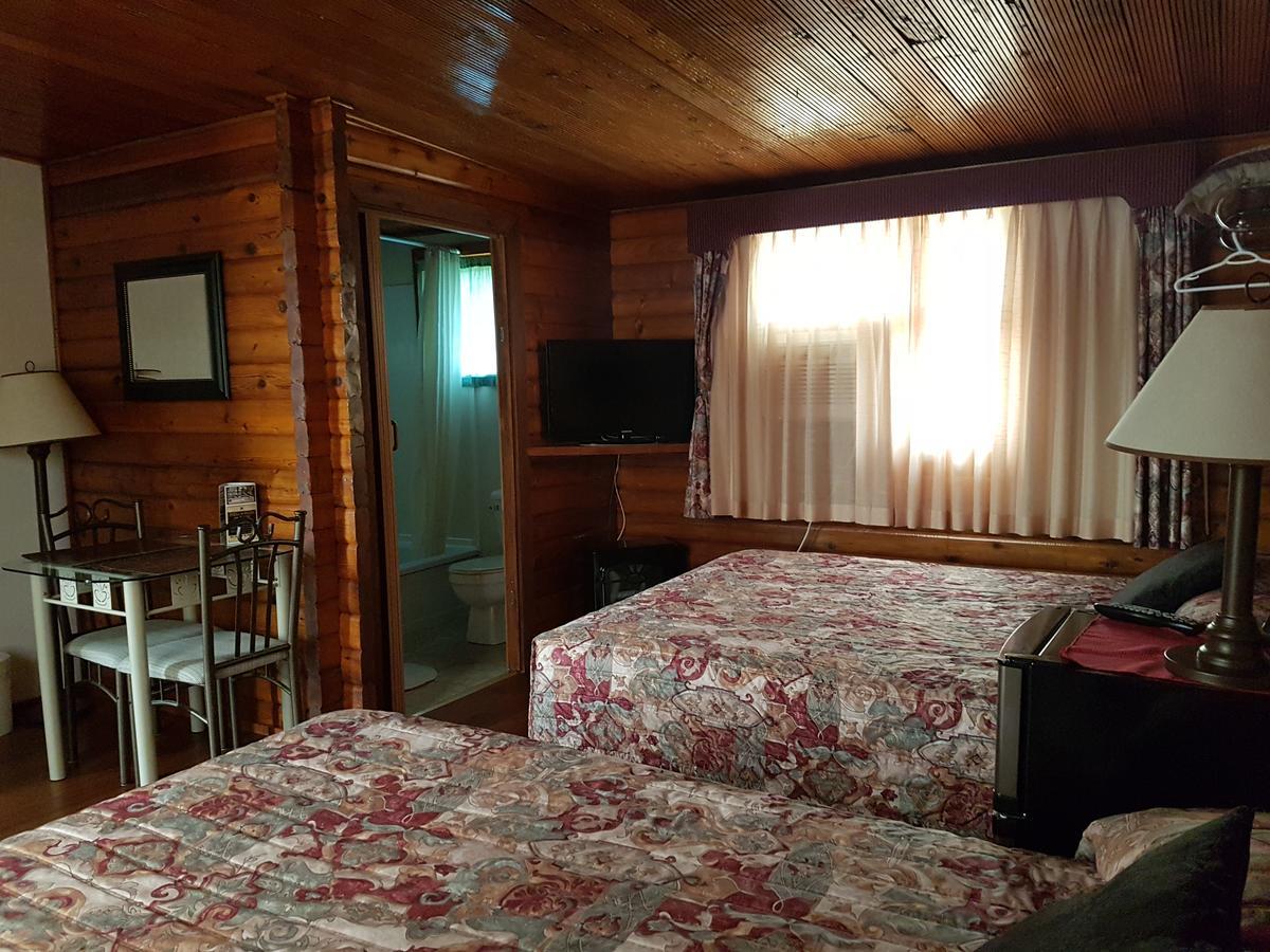 Flamingo Motel Кранбрук Екстер'єр фото